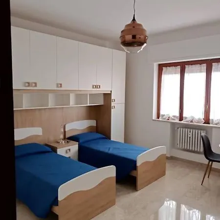 Virgilio 1 Taranto-posto Auto Riservato Gratuito Apartament
